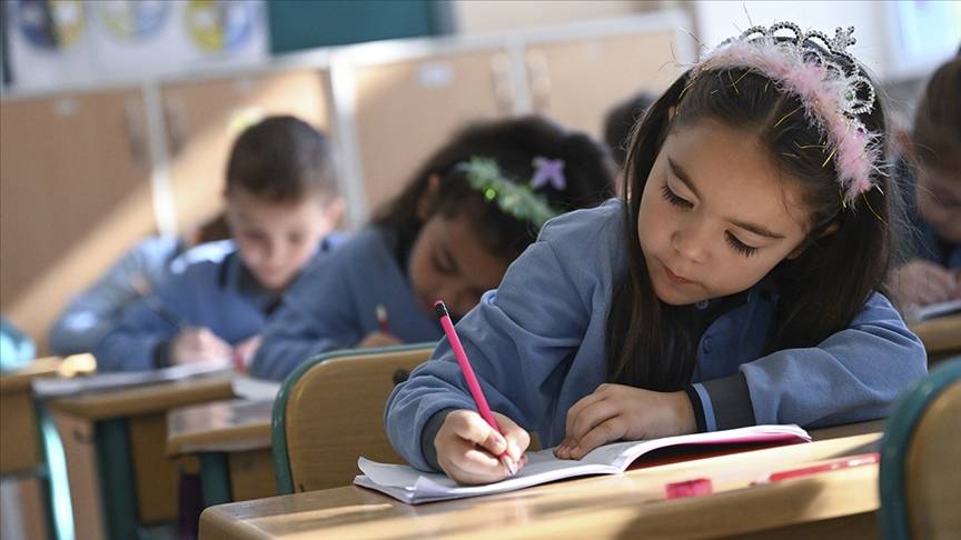 6 Ekim Pazartesi okullar tatil mi? İstanbul’un Kurtuluşu Günü’nde kamu kurumları açık mı? 4